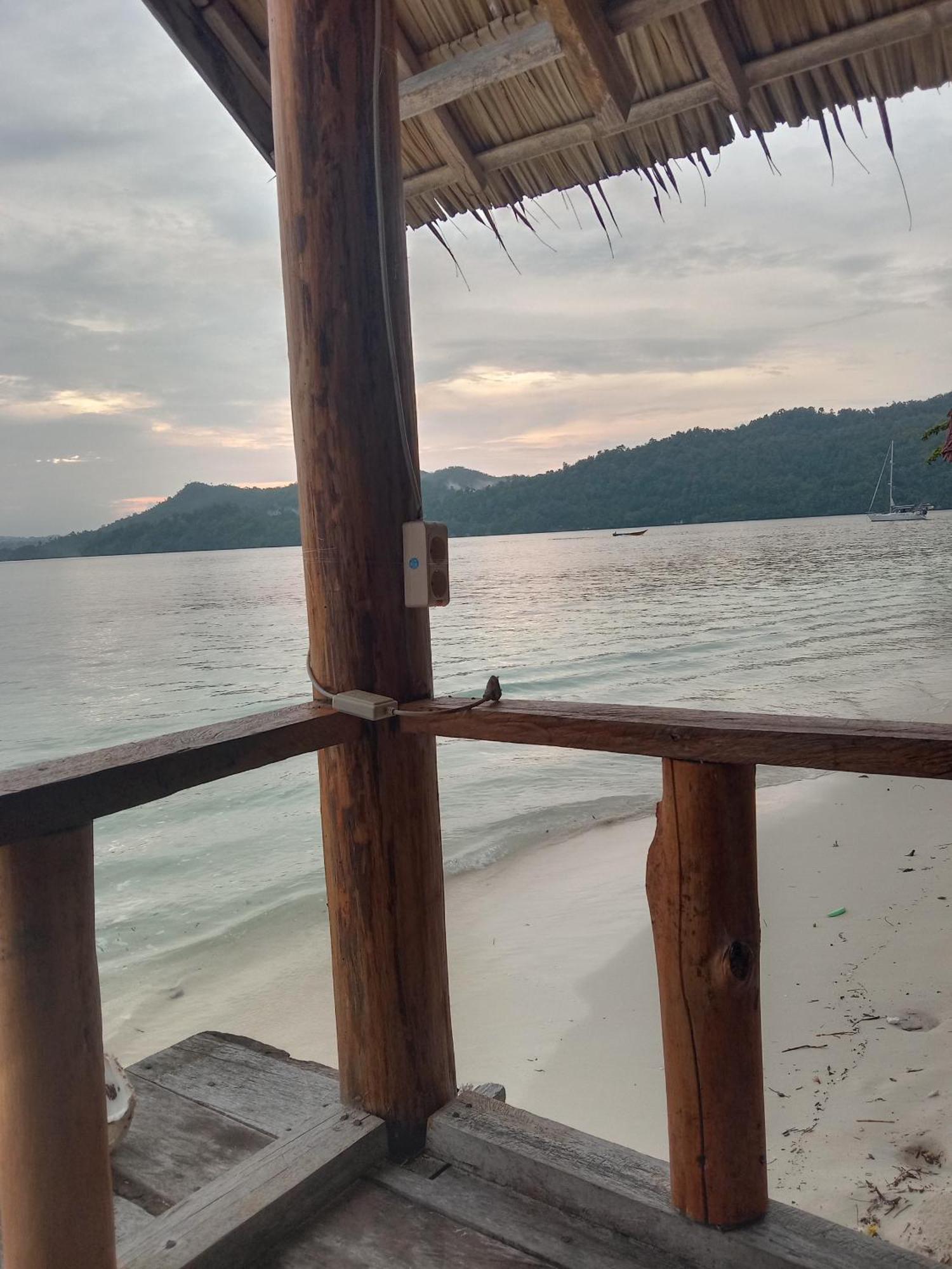 Amfriwen Homestay Yennanas Besir Buitenkant foto